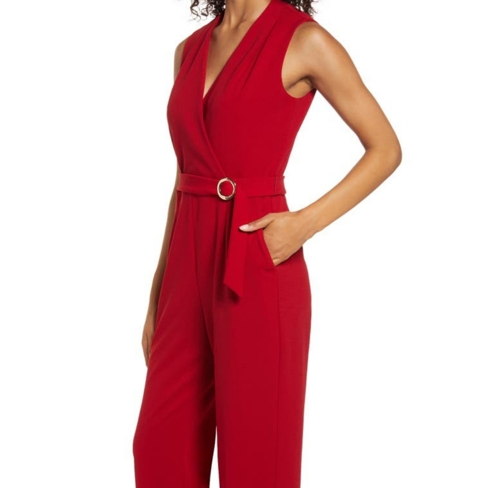 TAHARI red jumpsuit,NWOT, size 4, belt, v neck, special offer!